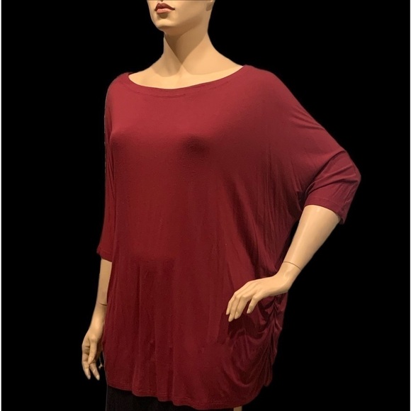 Igigi Deirdra Dolman Tunic Top Red Plus Size 26 / 28 Ruching On Sides 3/4 Sleeve - Picture 2 of 10